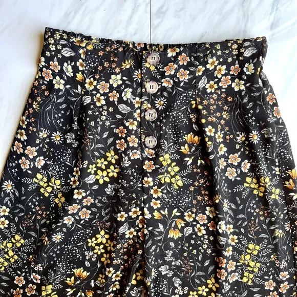 Live to be Spoiled Two Piece Set - Picture 7 of 11